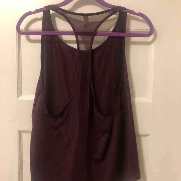 Under Armour Heat Gear Mesh Back Tank: Merlot - Picture 4 of 5
